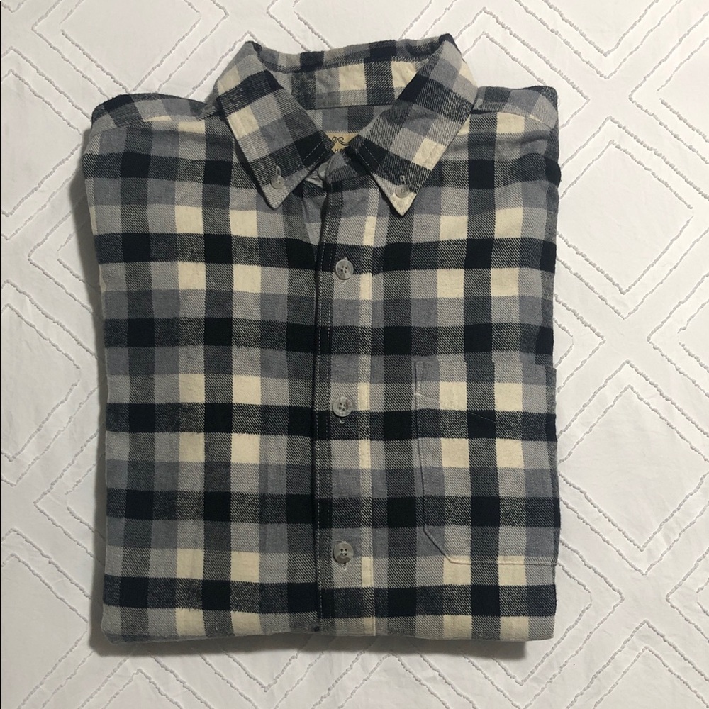 Men's Black and Cream Plaid Casual Button Down Shirt